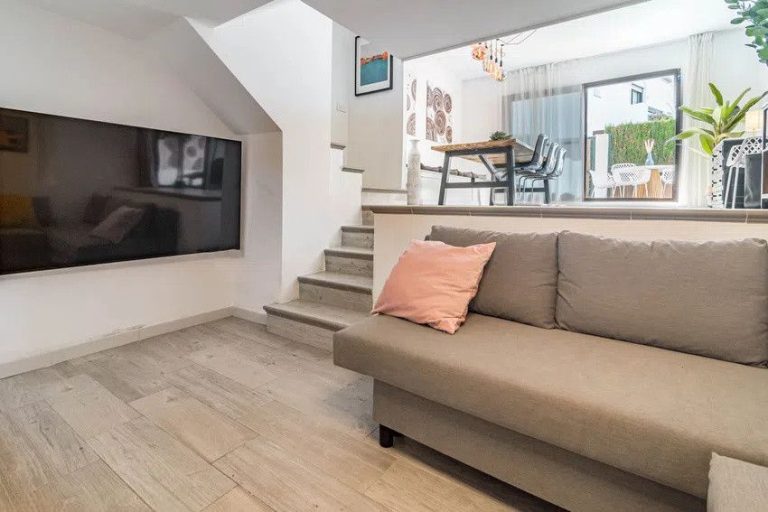 a20575f92133808bebc4f385c881e7db - 4