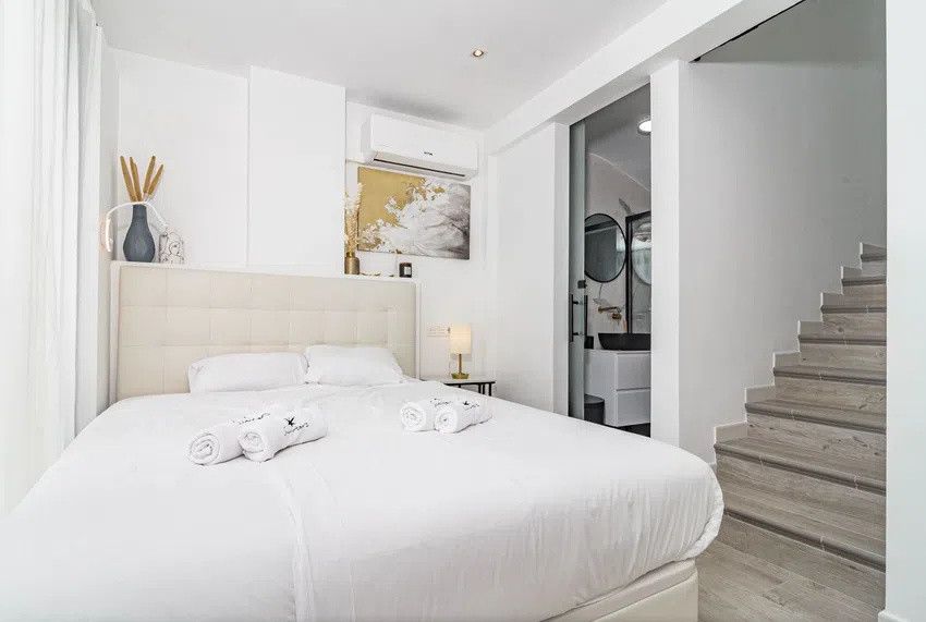 a20575f92133808bebc4f385c881e7db - 8