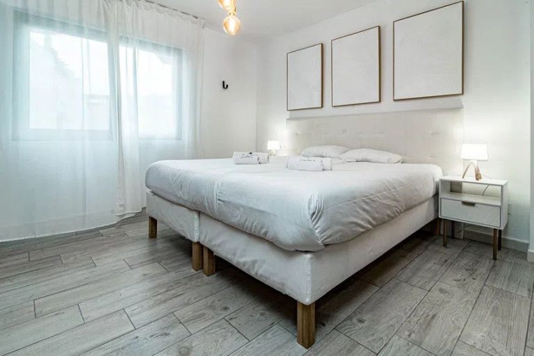 a20575f92133808bebc4f385c881e7db - 9