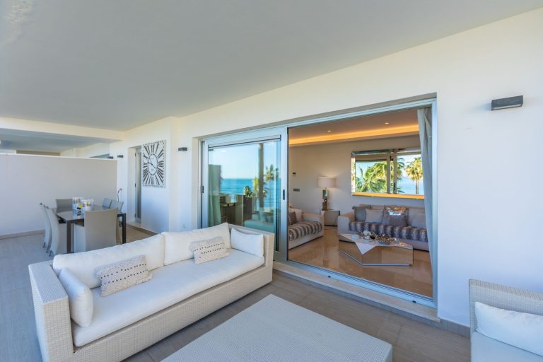 a24353c917cf5c8cd7209e988c8fceca - 11