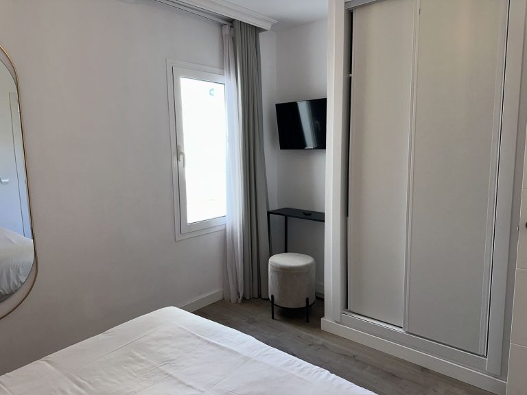 a251b197c11f7dc5b6d9c78f3e79840a - 10