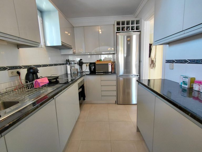 a2e57dba4b2a48e7cba61ea5f44b1265 - 16