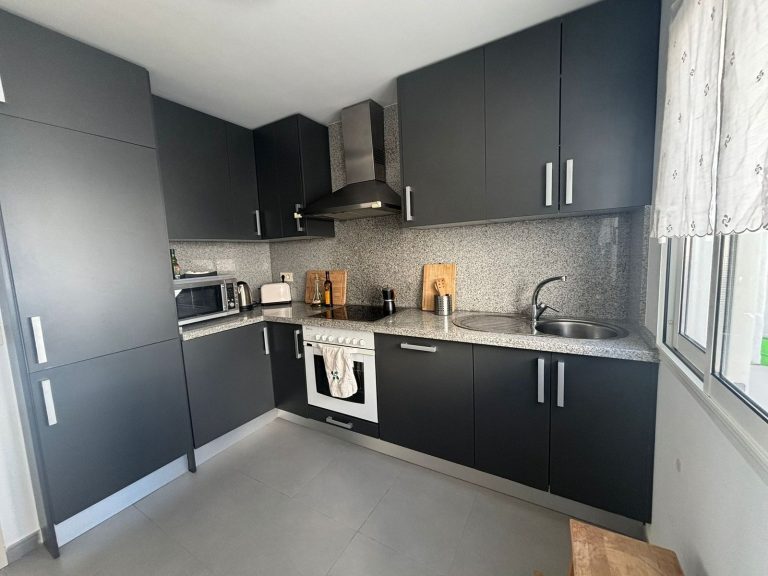 a30b4e3e00d6fe4bb9c5ad4a7560fdc2 - 6