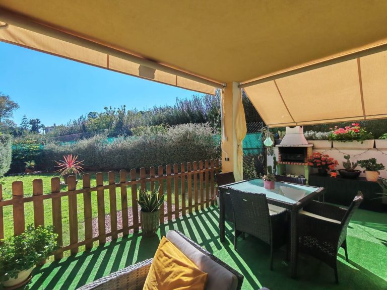 a32d292e7740444bfdb30a4916d9809b - 15