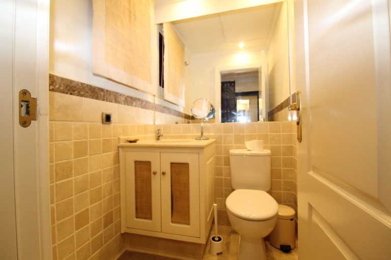 a43e3de4788141cbe6d4b8ac604ec7c9 - 10