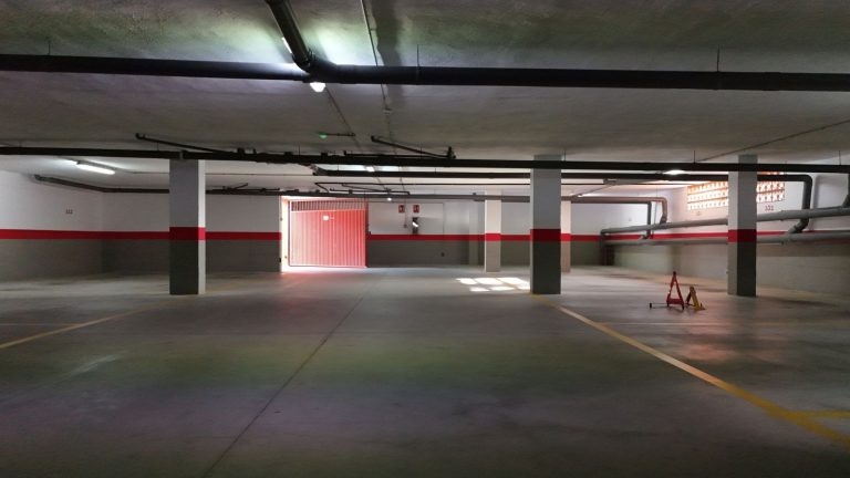 a47044237d6c4414484c22817bbd3d01 - 16