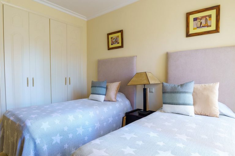 a63a53d11161fcf6a0febebed377c548 - 16