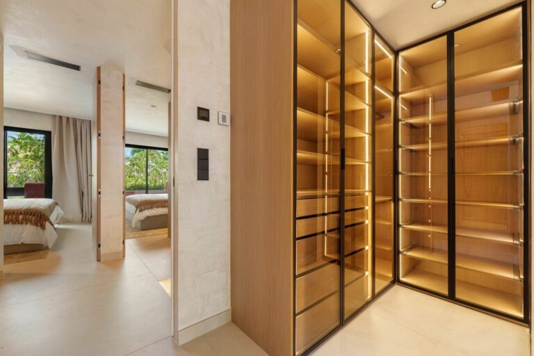 a89602566a59cfb3f11794be66210555 - 11