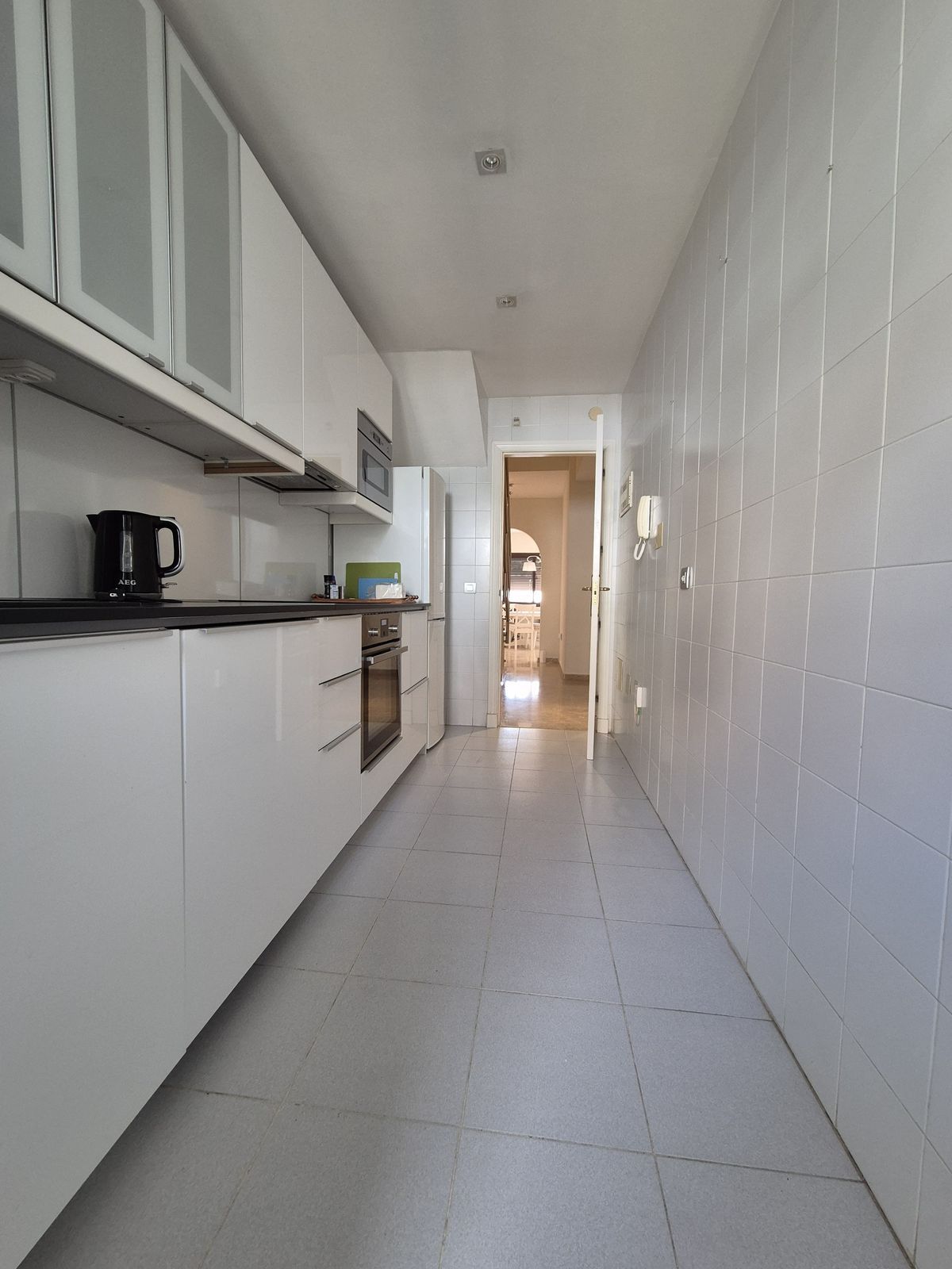 a8c05fa5bf11040d702e3a379500a35b - 6