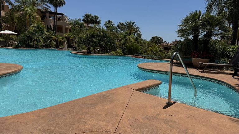 a9d111ebec21c34c0d034552d8e62e63 - 11