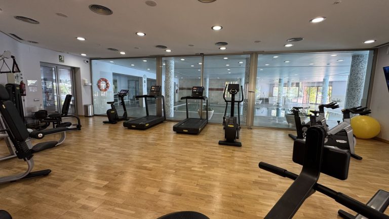 a9d111ebec21c34c0d034552d8e62e63 - 15