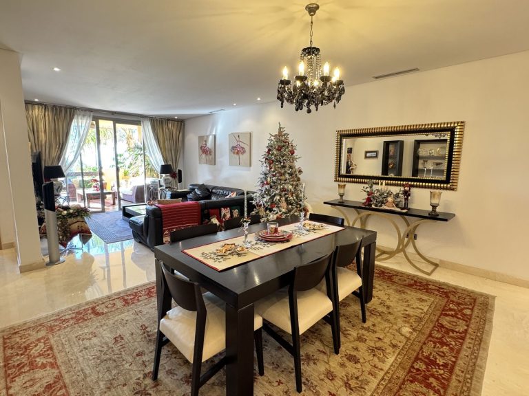 a9d111ebec21c34c0d034552d8e62e63 - 2