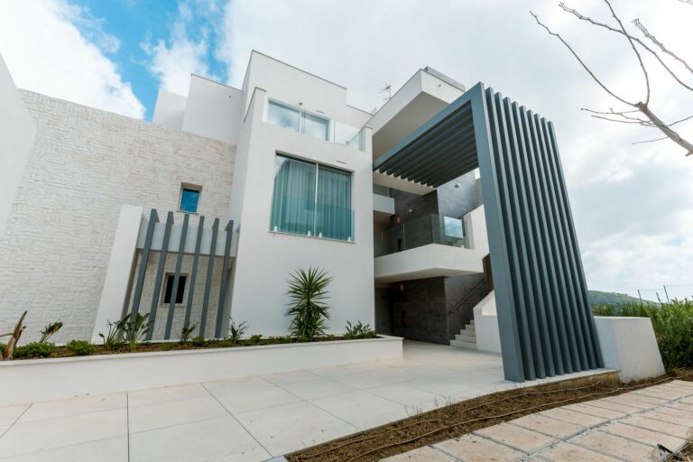 aa21ad632d7c607bfc4567cc1d239e45 - 1