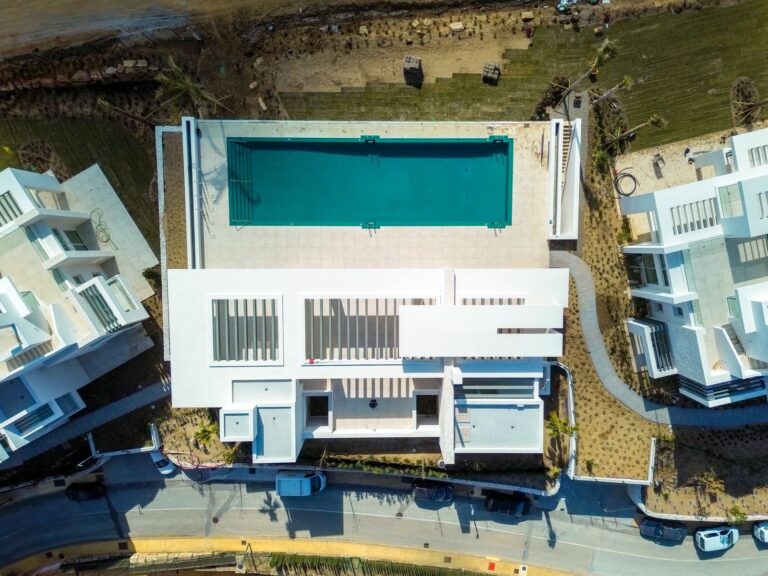 aa21ad632d7c607bfc4567cc1d239e45 - 8