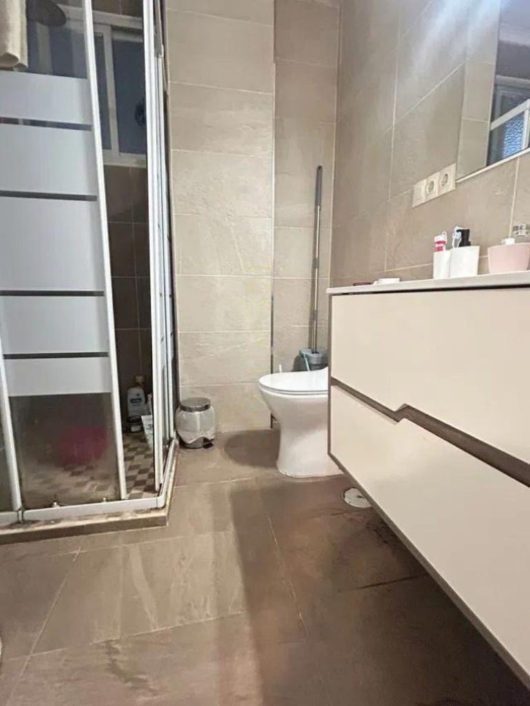 aaaf97447e740e430c492267006fc327 - 14