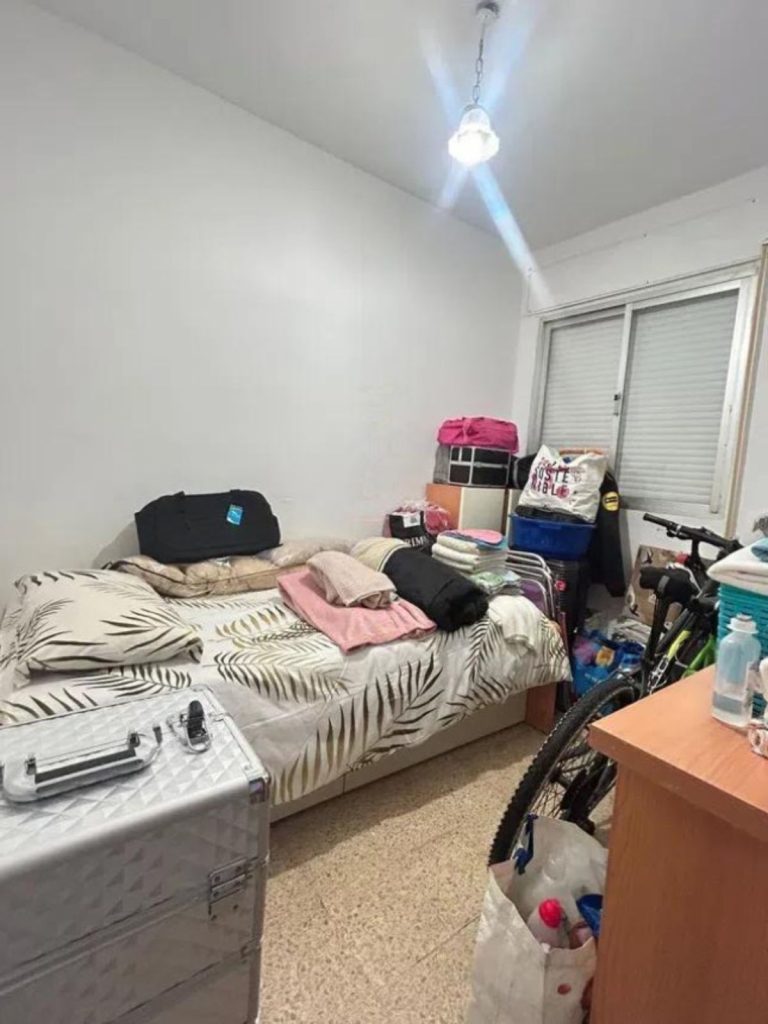 aaaf97447e740e430c492267006fc327 - 15