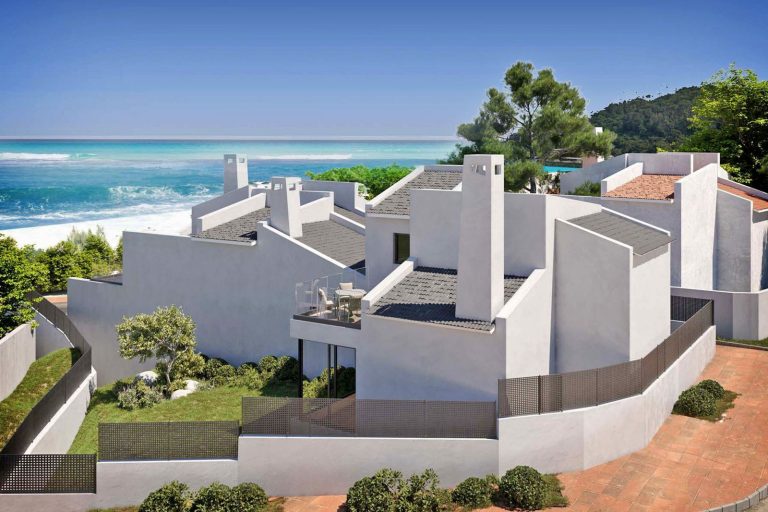 ab486d98303861f5b9dc00f9c2825c96 - 2