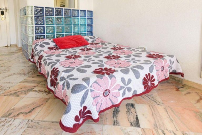 ab4b0b53a945d11ed4037a9910c2da65 - 13