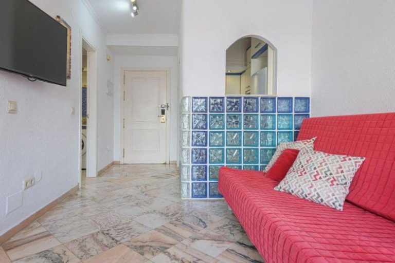 ab4b0b53a945d11ed4037a9910c2da65 - 8