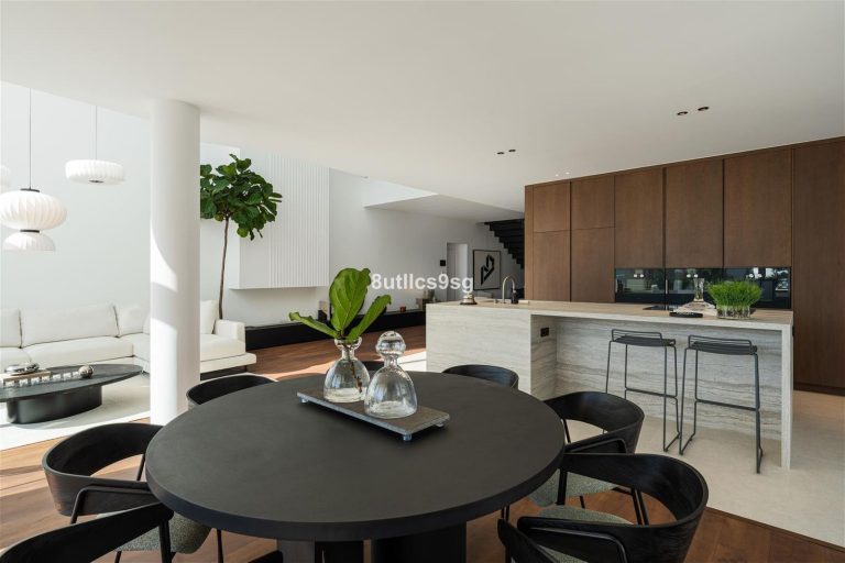 abc34300d38cc93d80c21916a23fccaa - 7