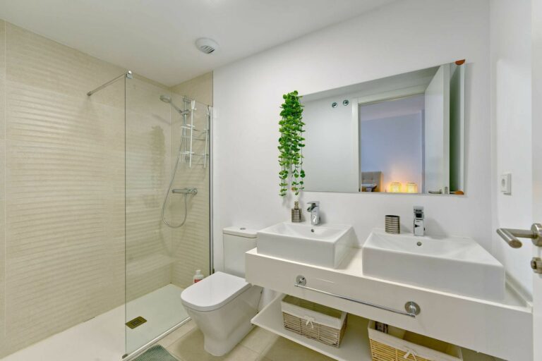 ac0b0031eeae0cb60445c5223054dcb9 - 12