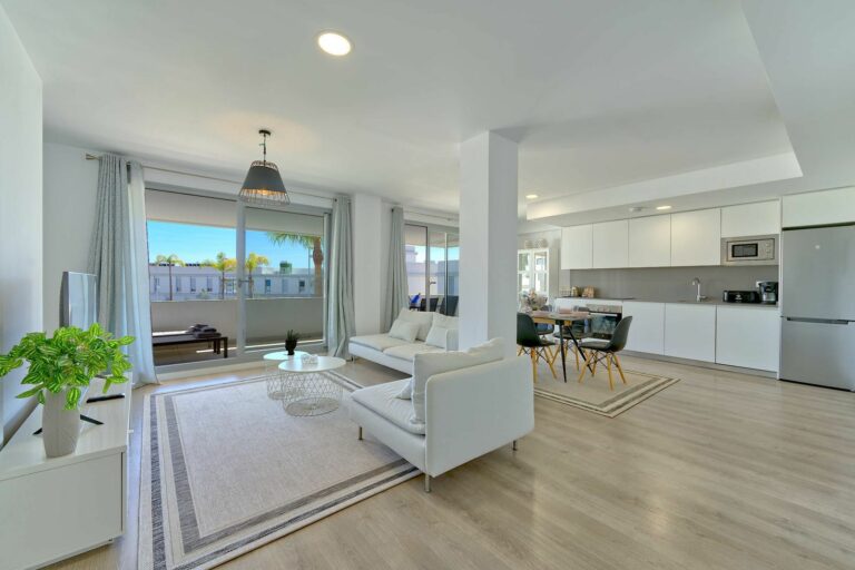 ac0b0031eeae0cb60445c5223054dcb9 - 5