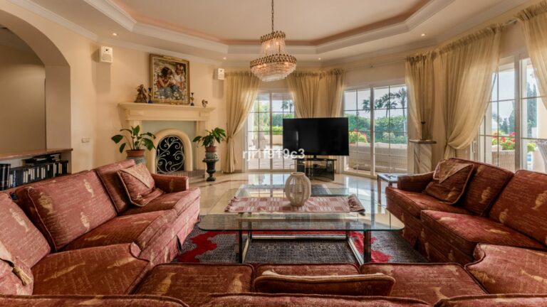 acccc151020e7c764eeb6e09dcacfb79 - 11