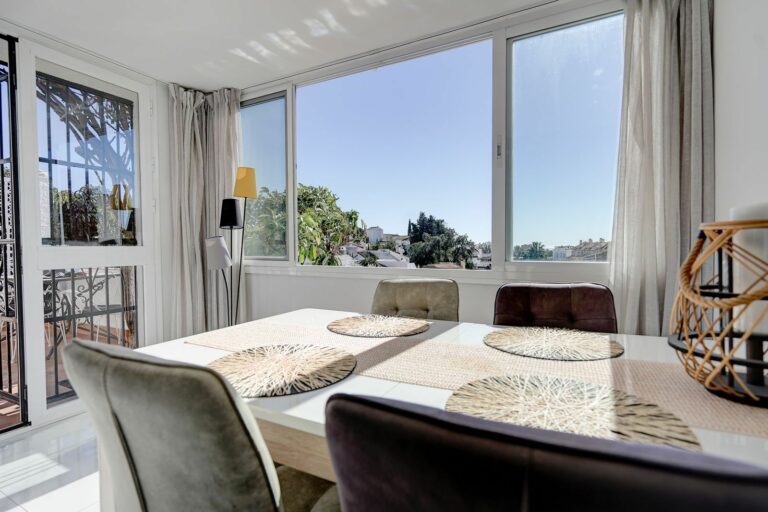 ad66ca5fd8719e83056c6629549cb576 - 4