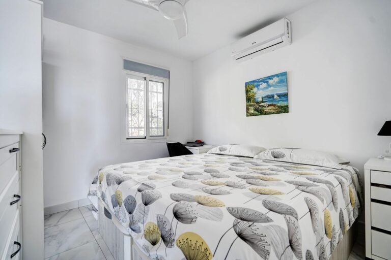 ad66ca5fd8719e83056c6629549cb576 - 8