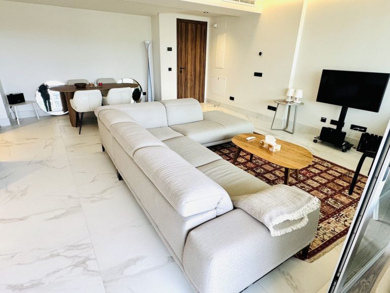 ae6ca9090d061e2704644a1d755dca79 - 1