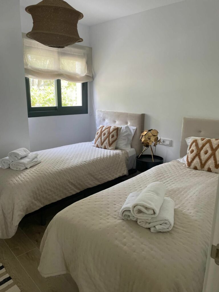 aeaf2c77b46300c0a9c98907ce14c9f6 - 10