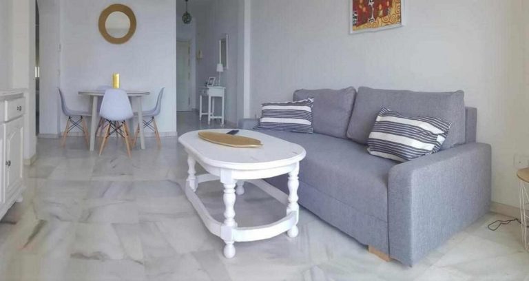 b113fb9b0f5553653e4453e8194cdcf7 - 1