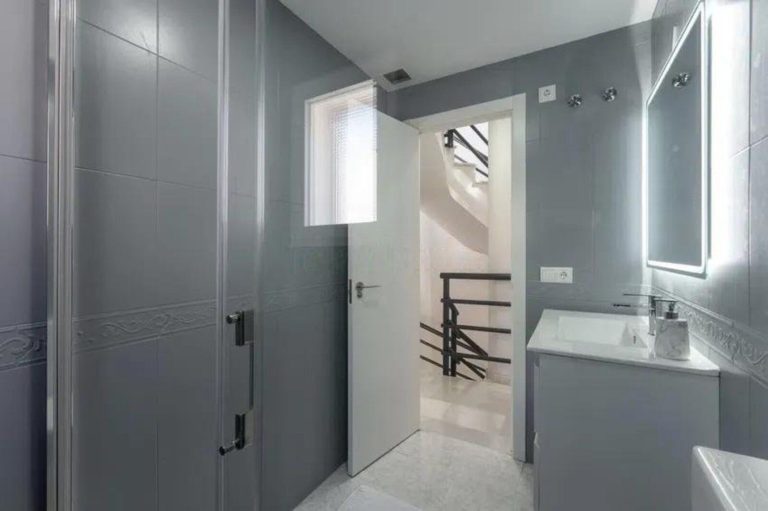 b1ac71b39cfcbbf4dc64252f6505dc14 - 12