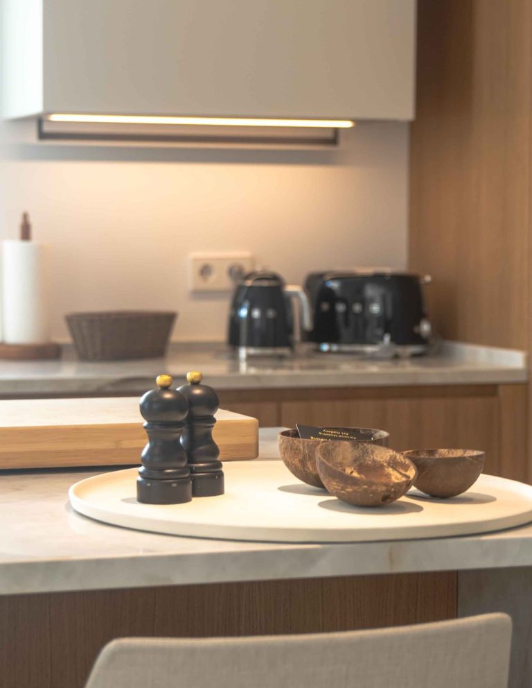 b1c2279b47acf61dad786a2c341e402b - 12