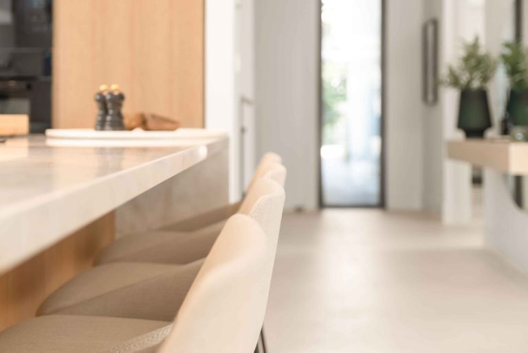 b1c2279b47acf61dad786a2c341e402b - 15