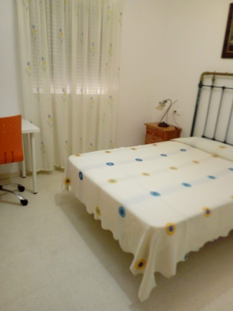 b40b9d19cce3d5fb8a584f85e453d15b - 11