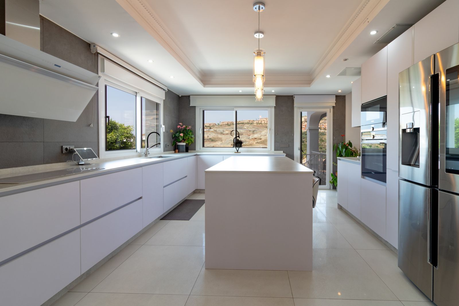 b52ca5fa8f0c5b799d1d8592305155be - 6