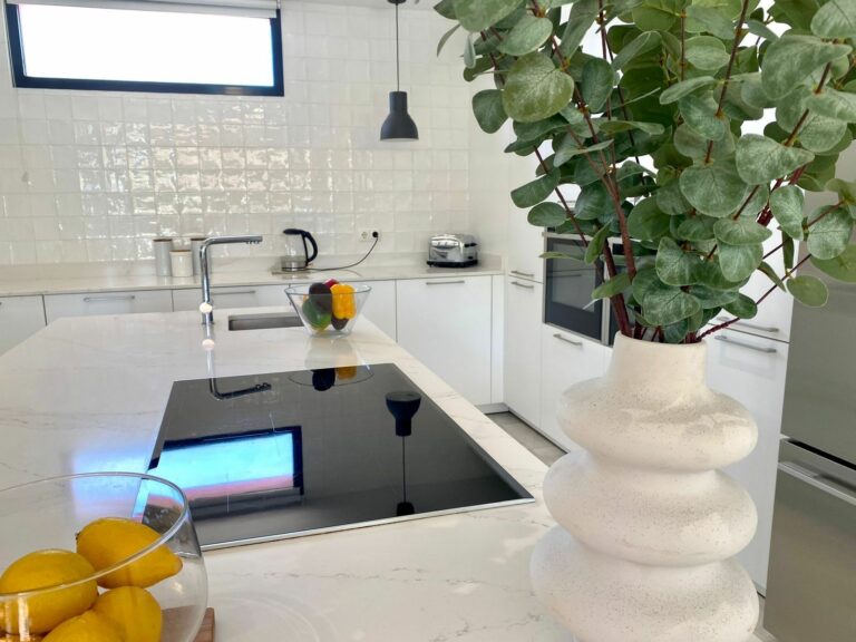 b5b633bb69589907a0359a63b6cdf8bb - 12