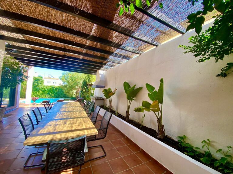 b5b633bb69589907a0359a63b6cdf8bb - 5