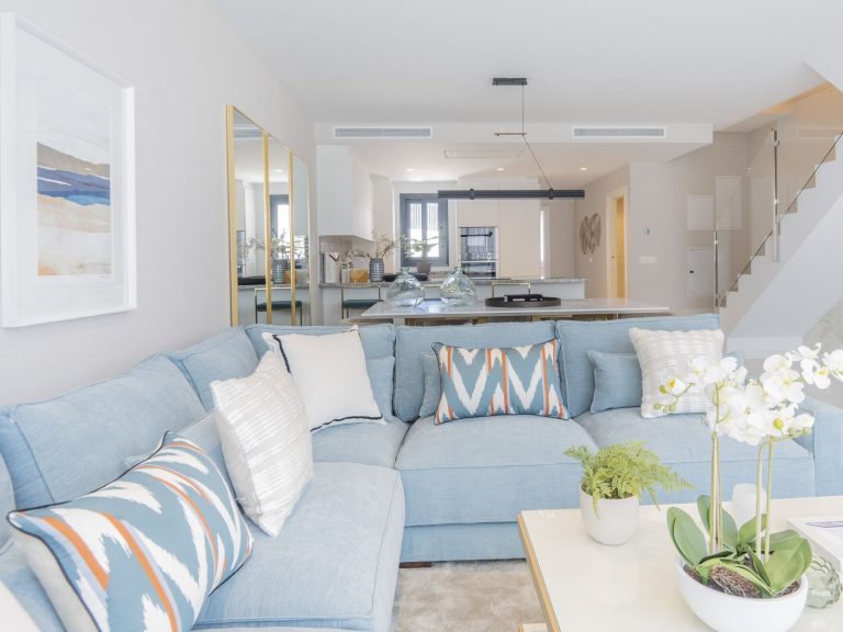 b684687c2fed93159e1d79a5bf72761f - 7