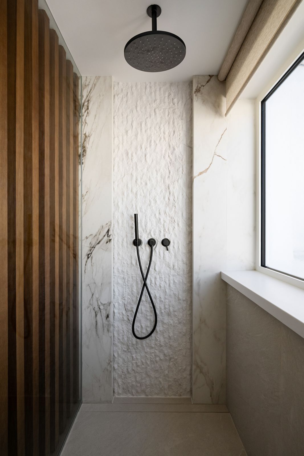 b6e2be981096f4a195cca294c89a4751 - 11