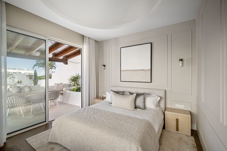 b6e2be981096f4a195cca294c89a4751 - 6