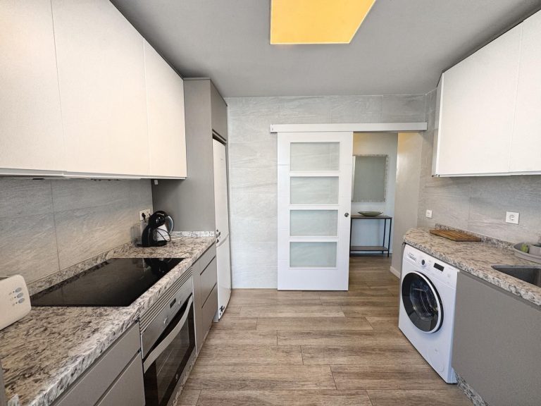 b7d296bc65217801c88b874077443fb0 - 10