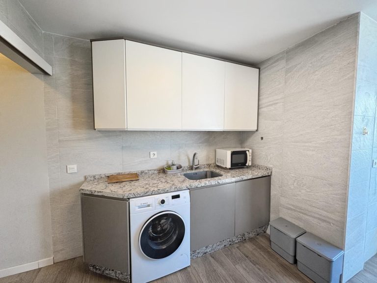 b7d296bc65217801c88b874077443fb0 - 11