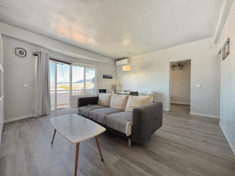 b7d296bc65217801c88b874077443fb0 - 2