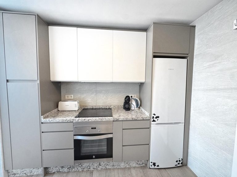 b7d296bc65217801c88b874077443fb0 - 8