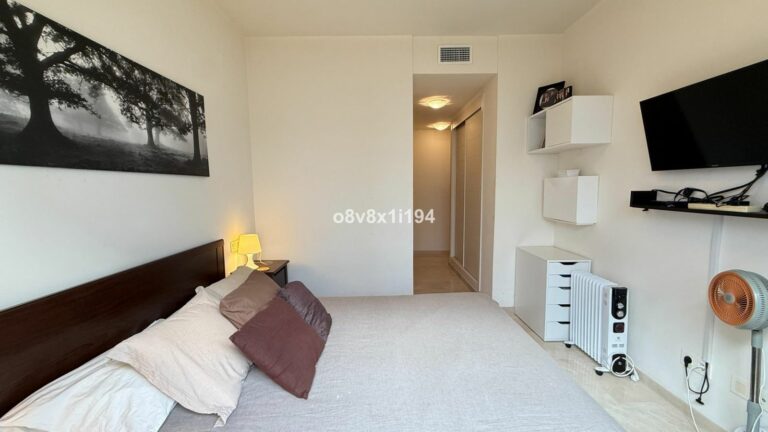 b85c90b58a99d7c2bf90b981f4d9540c - 10