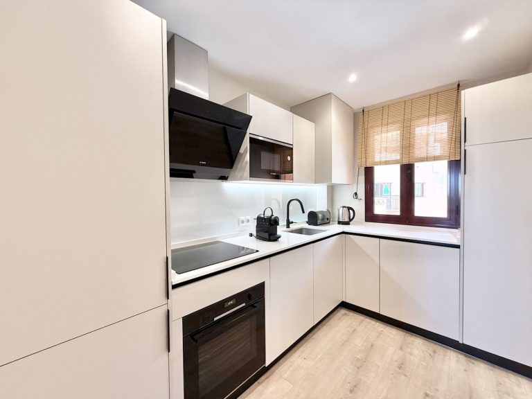 b8b6c7c04334e383c855cbb89ca85074 - 7