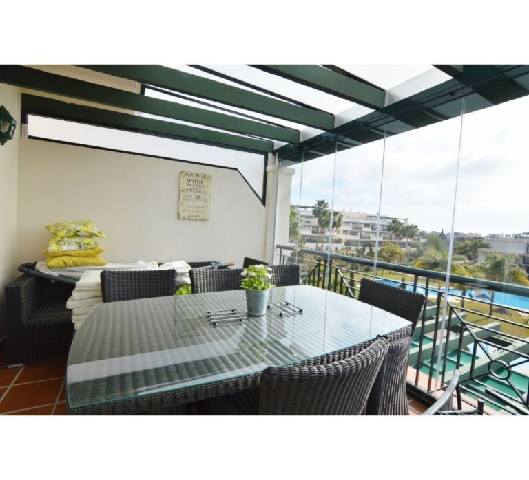 b9cfc3d0d173c4091b89f19737660d08 - 13