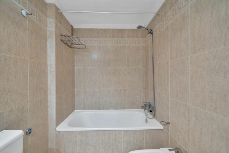 ba238f7002ee9ccadc2153ff24a1a127 - 5